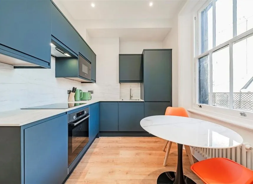 2 bed flat to rent, Old Brompton Road, South Kensington, SW5