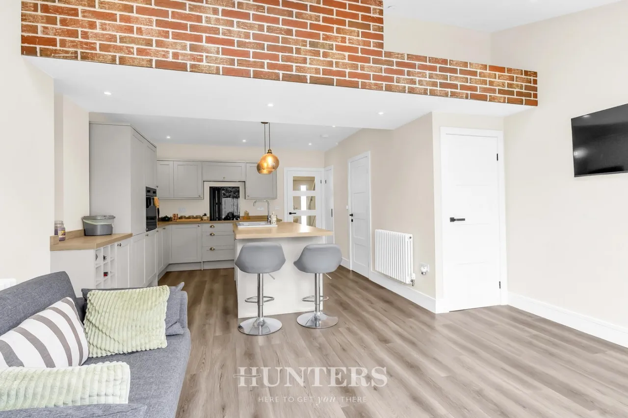 Scholes Drive, Moston, M40, photo 6