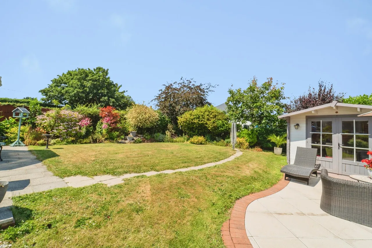 Bryngwyn Road, Llanelli, SA14, photo 19