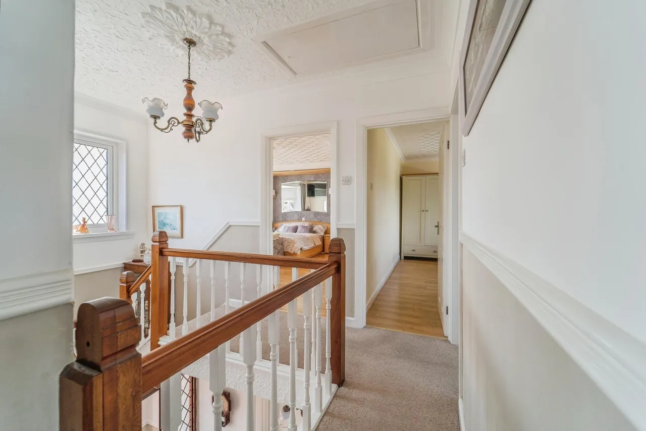 Bryngwyn Road, Llanelli, SA14, photo 10