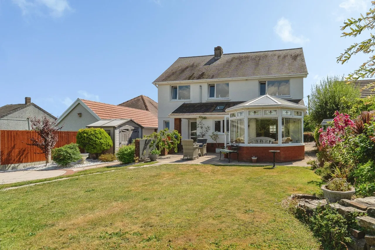 Bryngwyn Road, Llanelli, SA14, photo 20