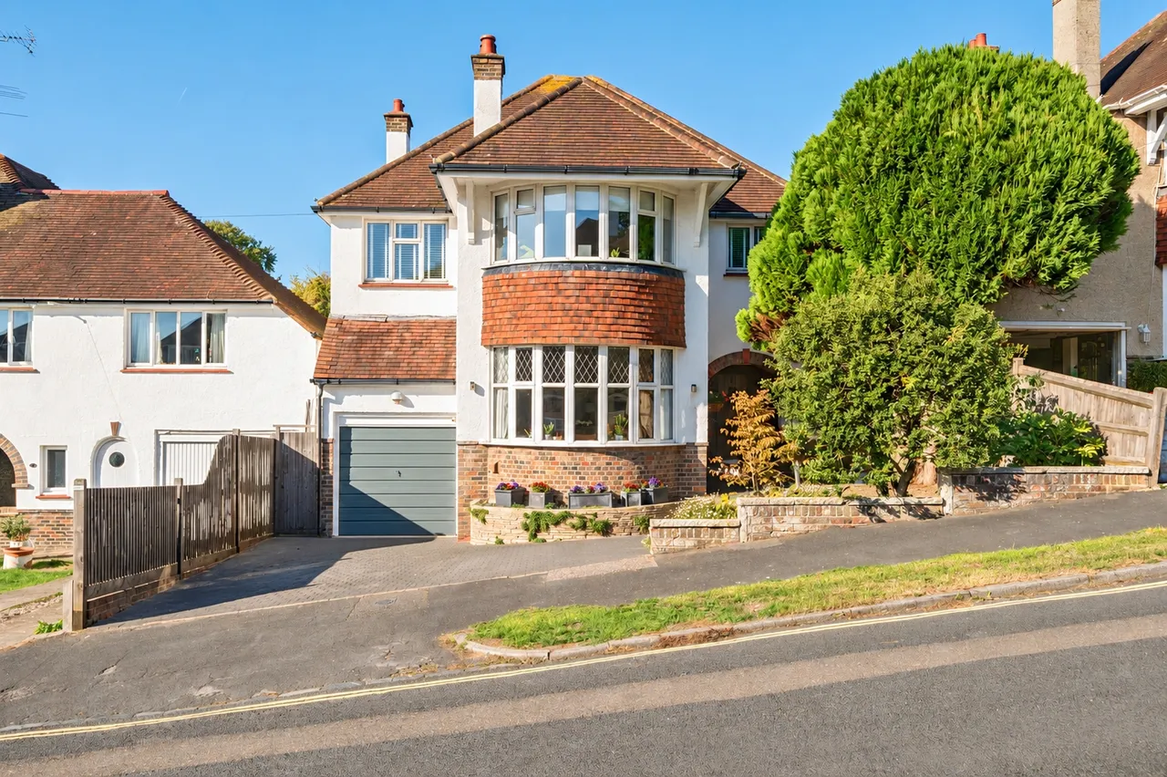 4 bed house for sale, Varndean Gardens, Brighton, BN1