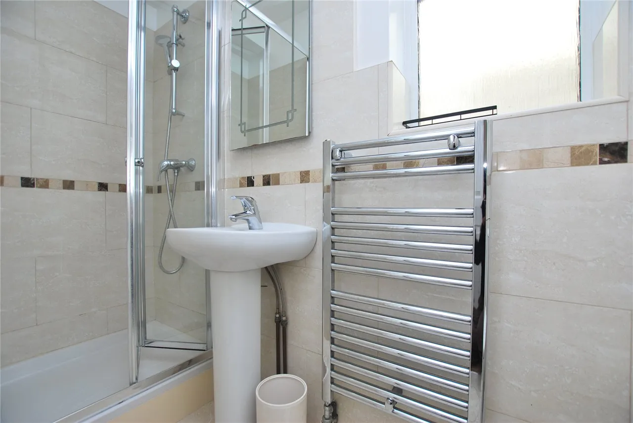 Aldershot Road, Guildford, GU2, photo 11