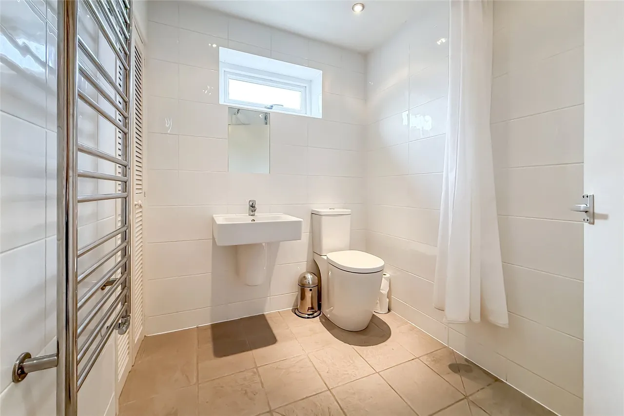 St. Vincent Drive, St. Albans, Hertfordshire, AL1 5SL, photo 7
