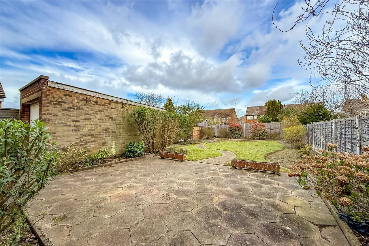 St. Vincent Drive, St. Albans, Hertfordshire, AL1 5SL, photo 12