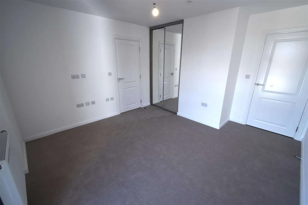 Truman Way, Founders Court, DA1, photo 5