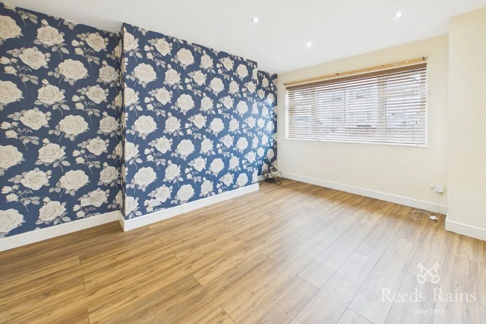 Holland Park Drive, Rhyl, LL18, photo 4