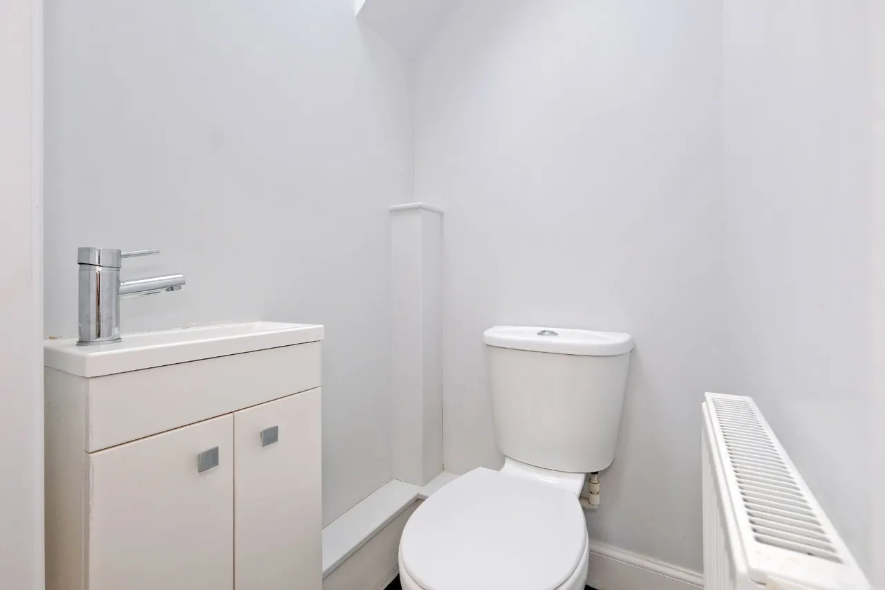 South Street, Mintlaw, AB42, photo 15