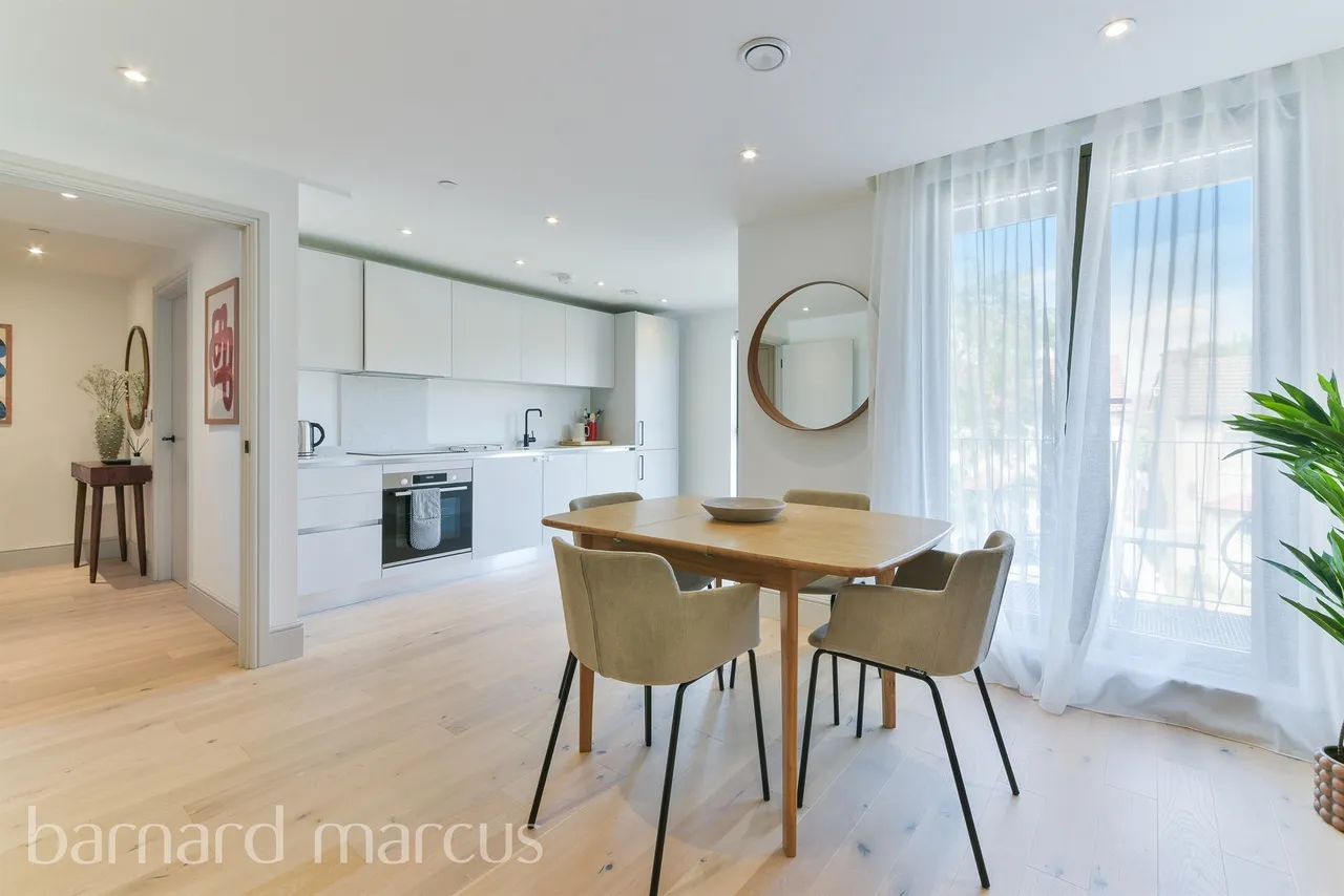 Station Road, London, SW19, photo 8