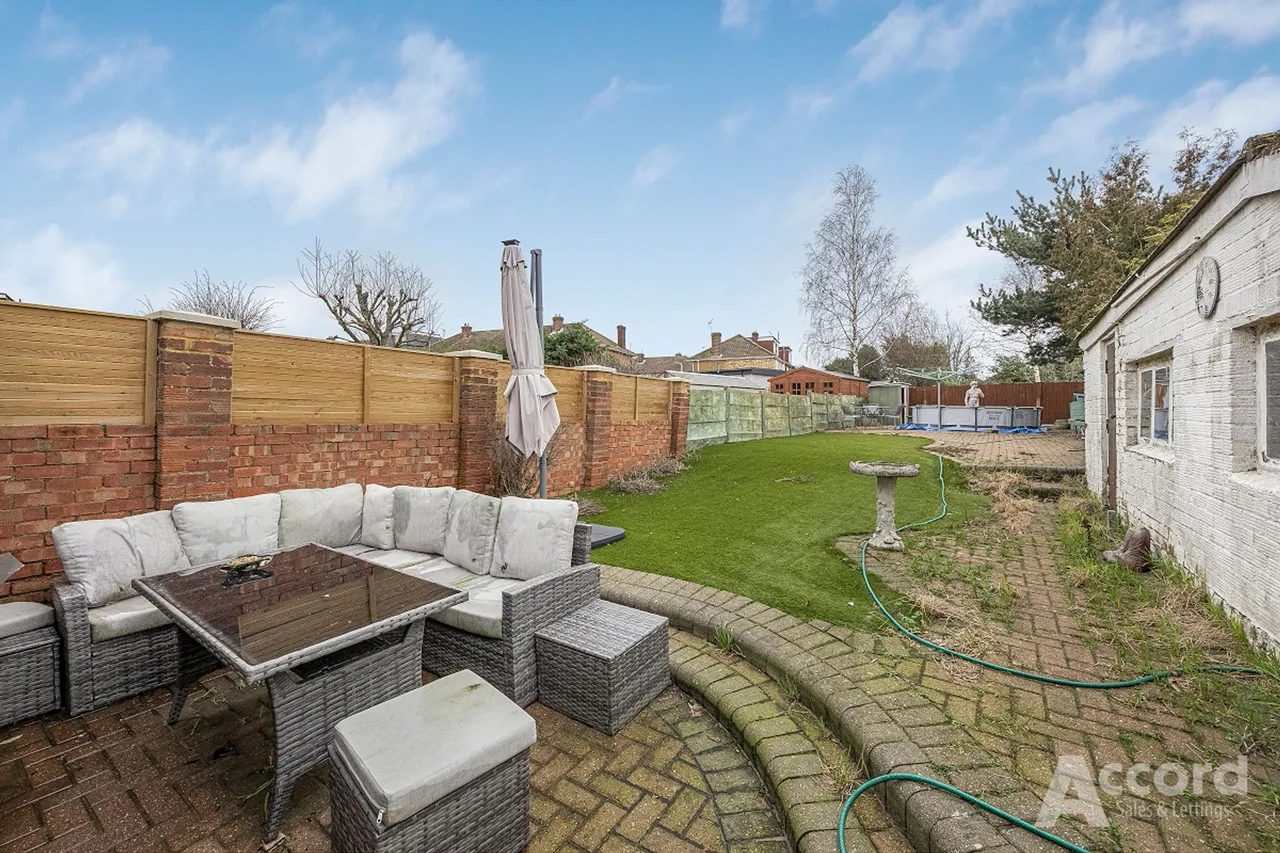 Glenton Way, Romford, RM1, photo 13