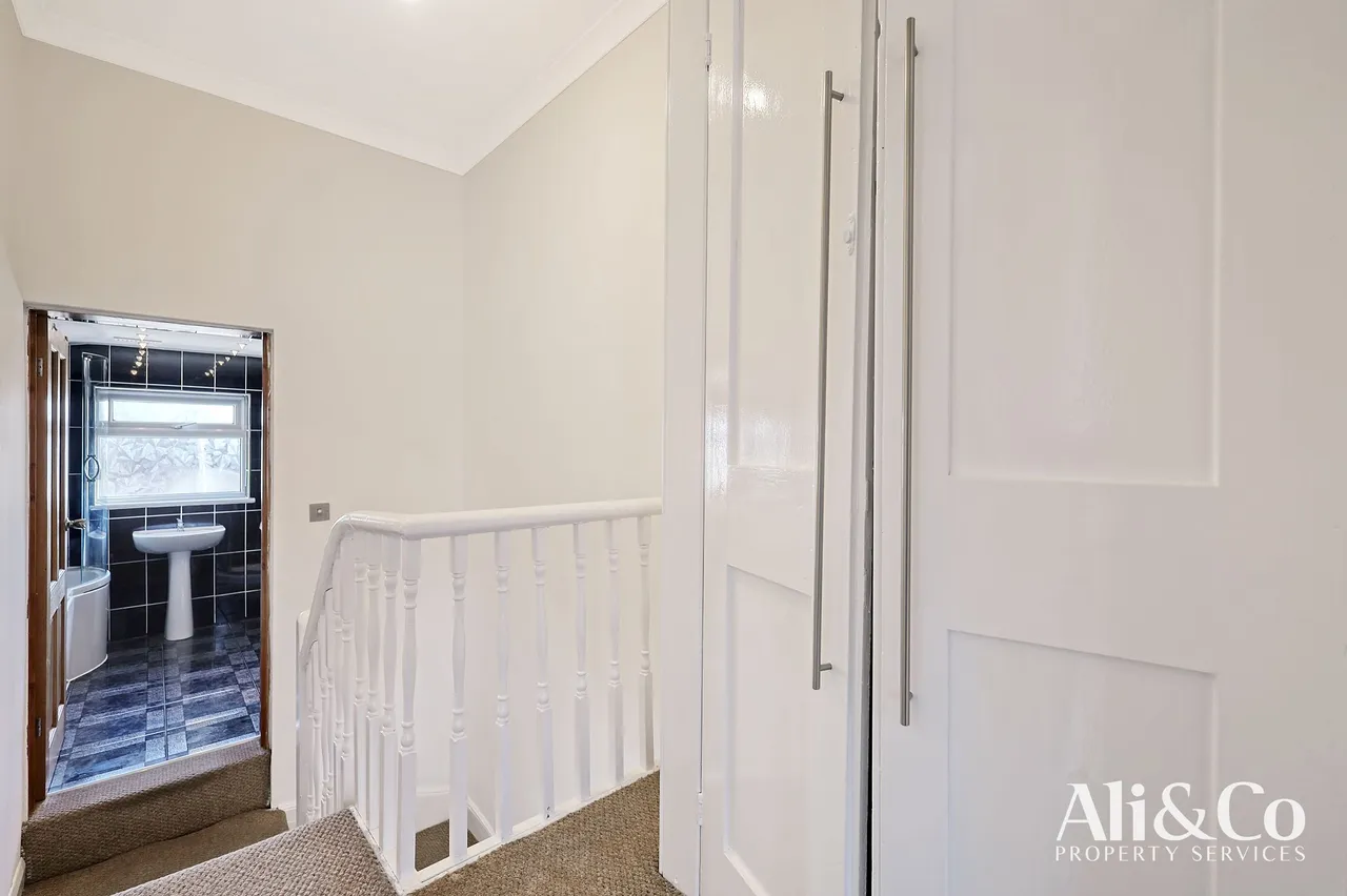 Hampden Road, Grays, Essex, RM17 5JW, photo 15