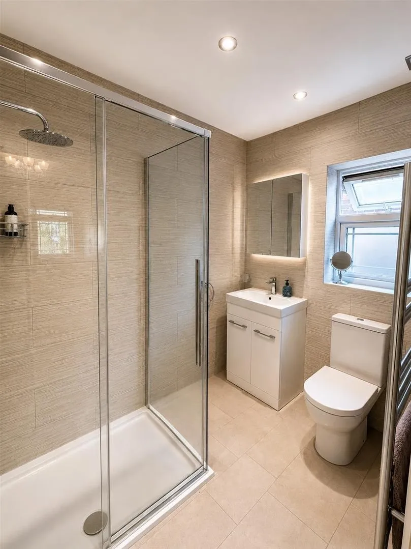 Hammondstreet Road, West Cheshunt EN7 6PH, photo 8