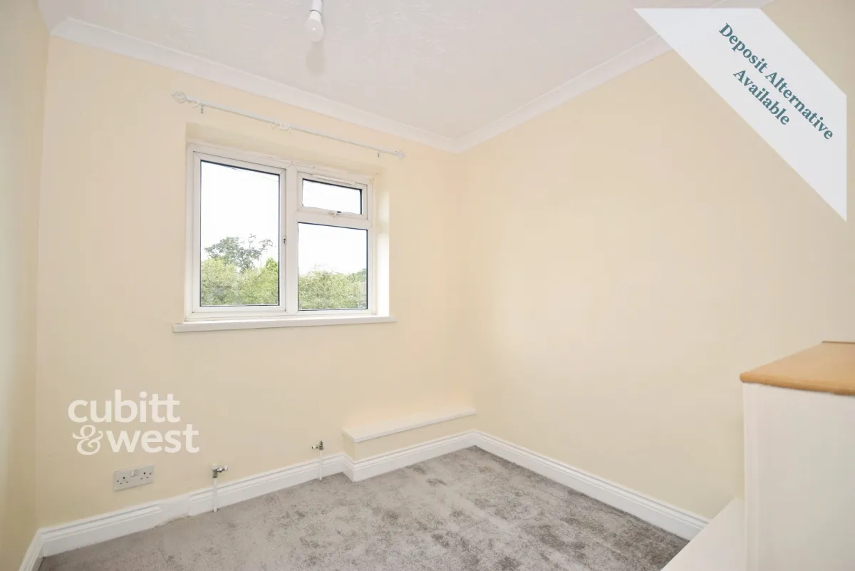 AVAILABLE NOW! Findon Road, Crawley, RH11, photo 11