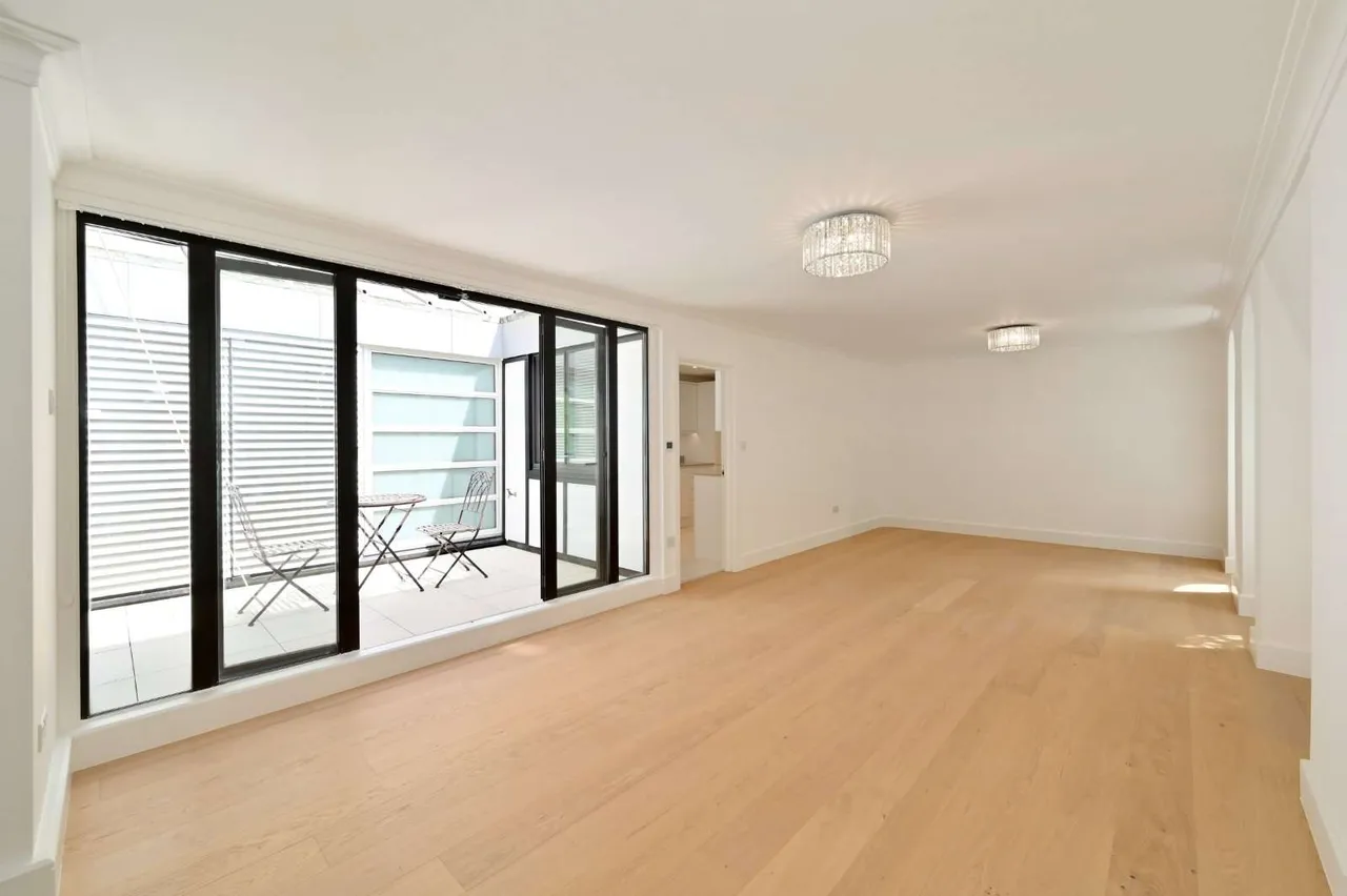 Curzon Street, London, W1J 5HG, photo 4