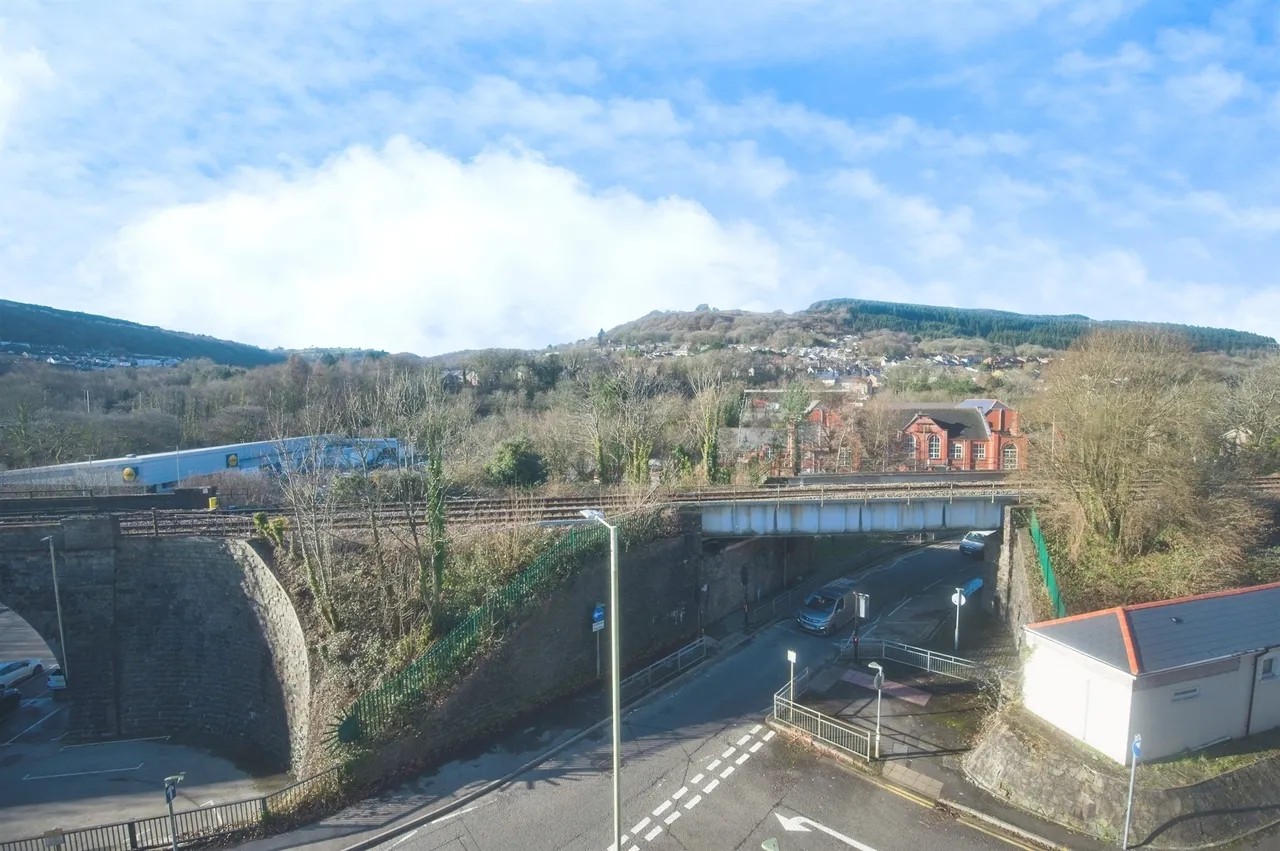 Mill Street, Pontypridd, CF37, photo 9