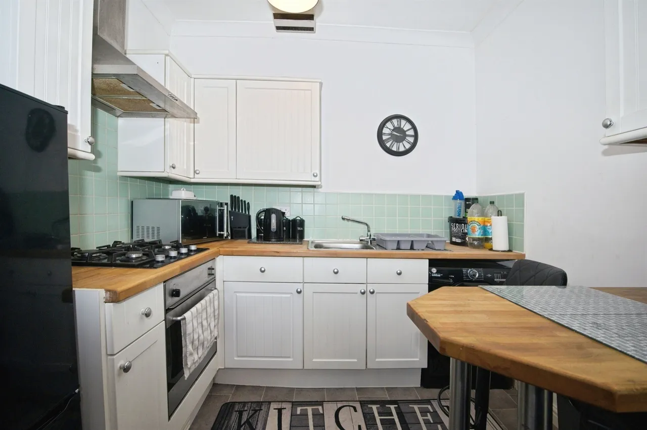 Mill Street, Pontypridd, CF37, photo 6