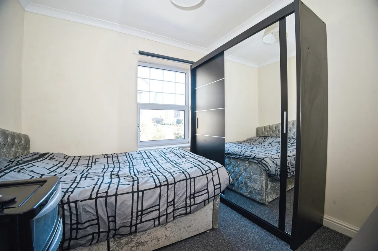 Mill Street, Pontypridd, CF37, photo 4