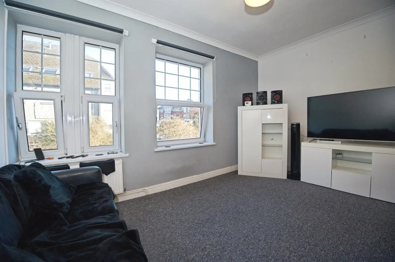 Mill Street, Pontypridd, CF37, photo 11