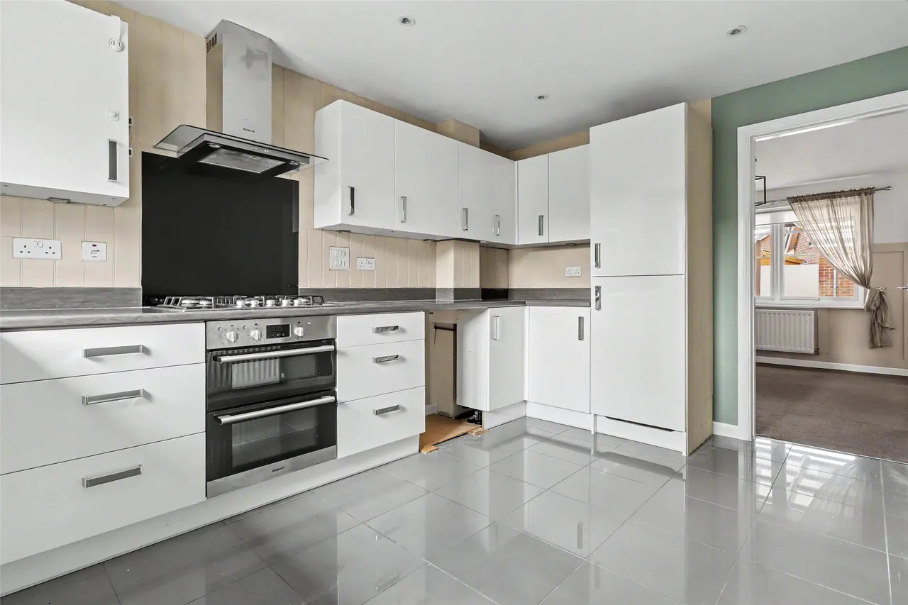 Meadowland Road, Chivenor, EX31, photo 4