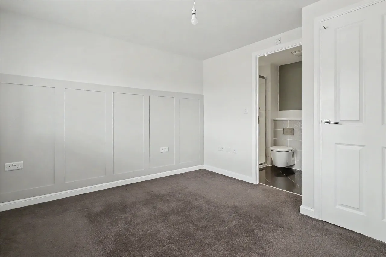 Meadowland Road, Chivenor, EX31, photo 6