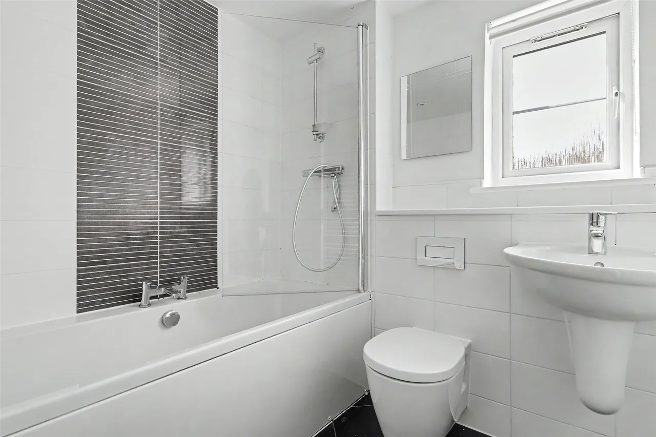 Meadowland Road, Chivenor, EX31, photo 11