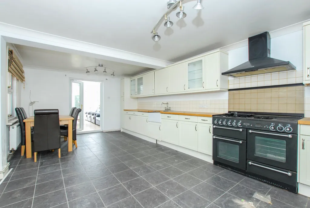 Montague Road, Uxbridge, photo 4