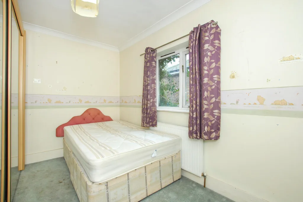 Montague Road, Uxbridge, photo 25