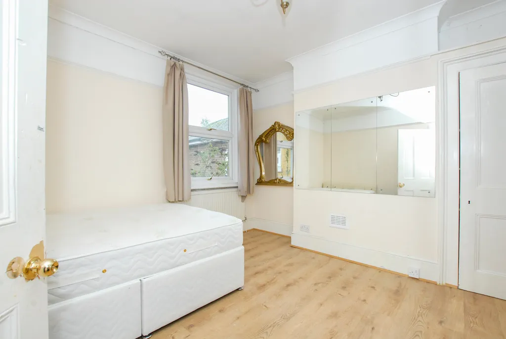 Montague Road, Uxbridge, photo 22