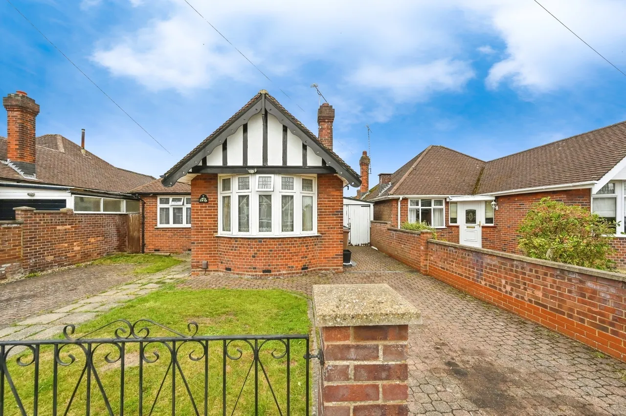 Welbury Avenue, LUTON, Bedfordshire, LU3, photo 15