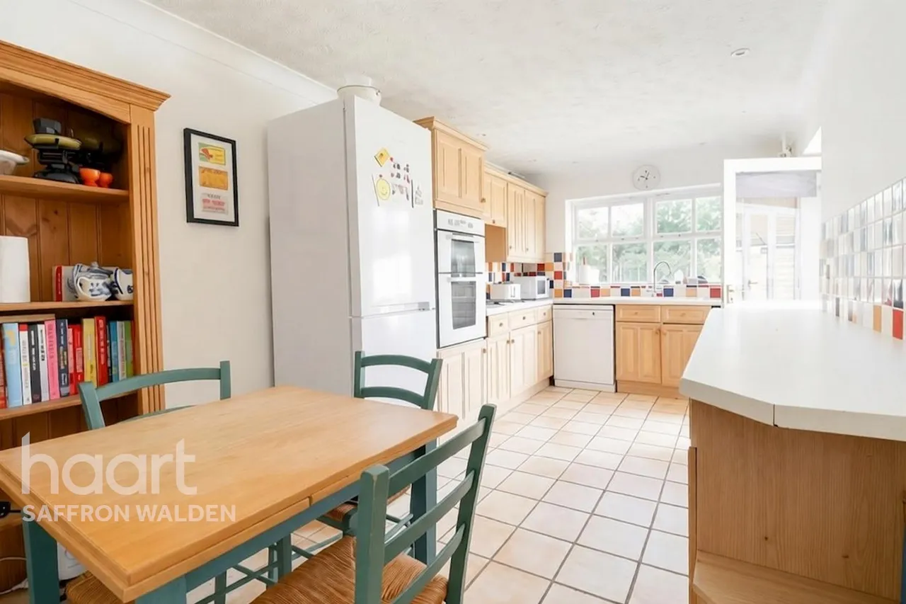 Ash Green, Saffron Walden, CB10, photo 2
