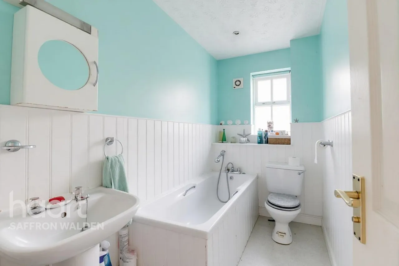 Ash Green, Saffron Walden, CB10, photo 13