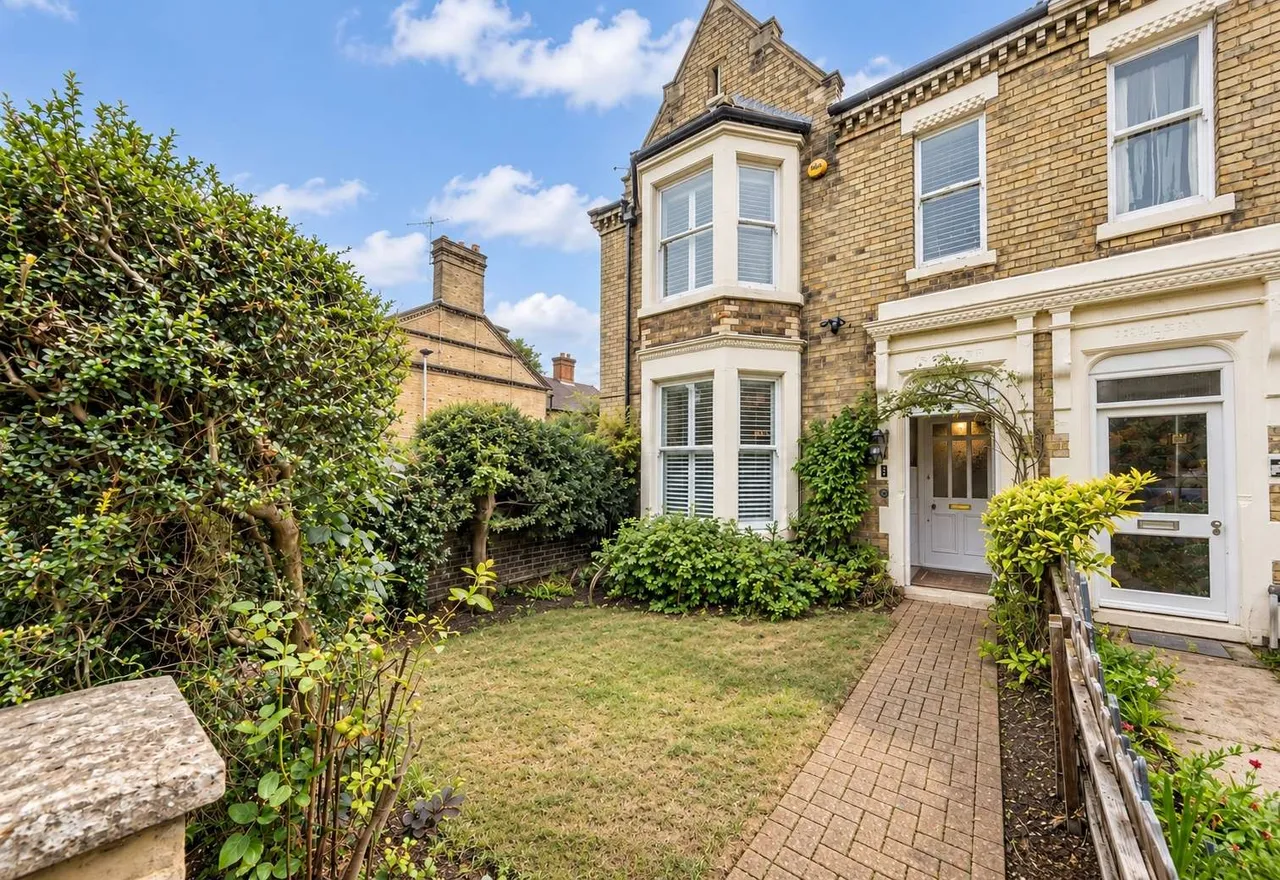 4 bed house for sale, Broadway, Peterborough, PE1