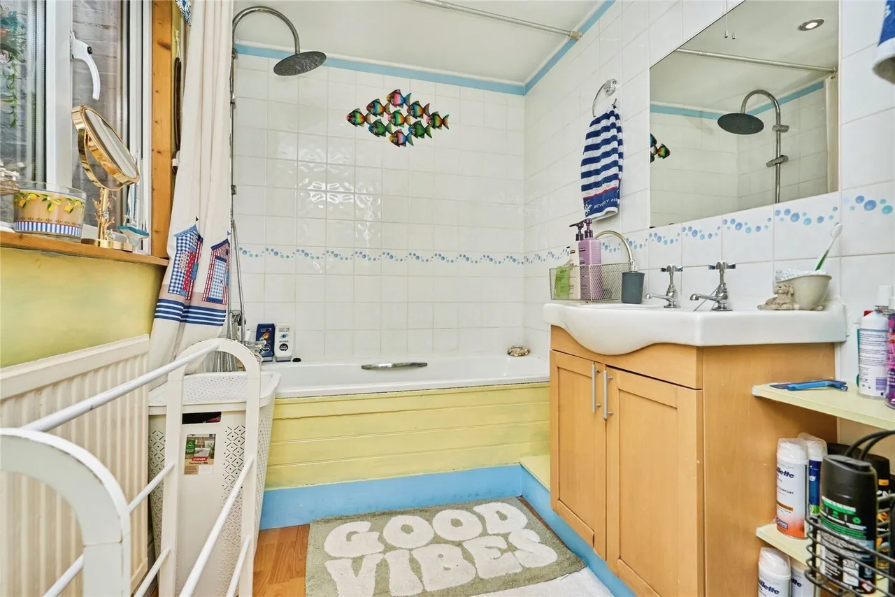 Nelson Street, Ryde, PO33, photo 9