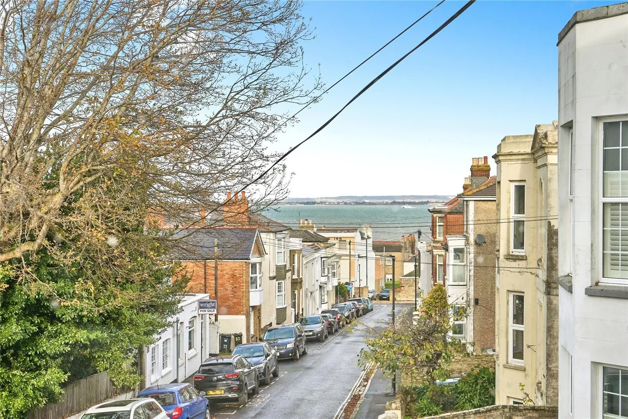 Nelson Street, Ryde, PO33, photo 2