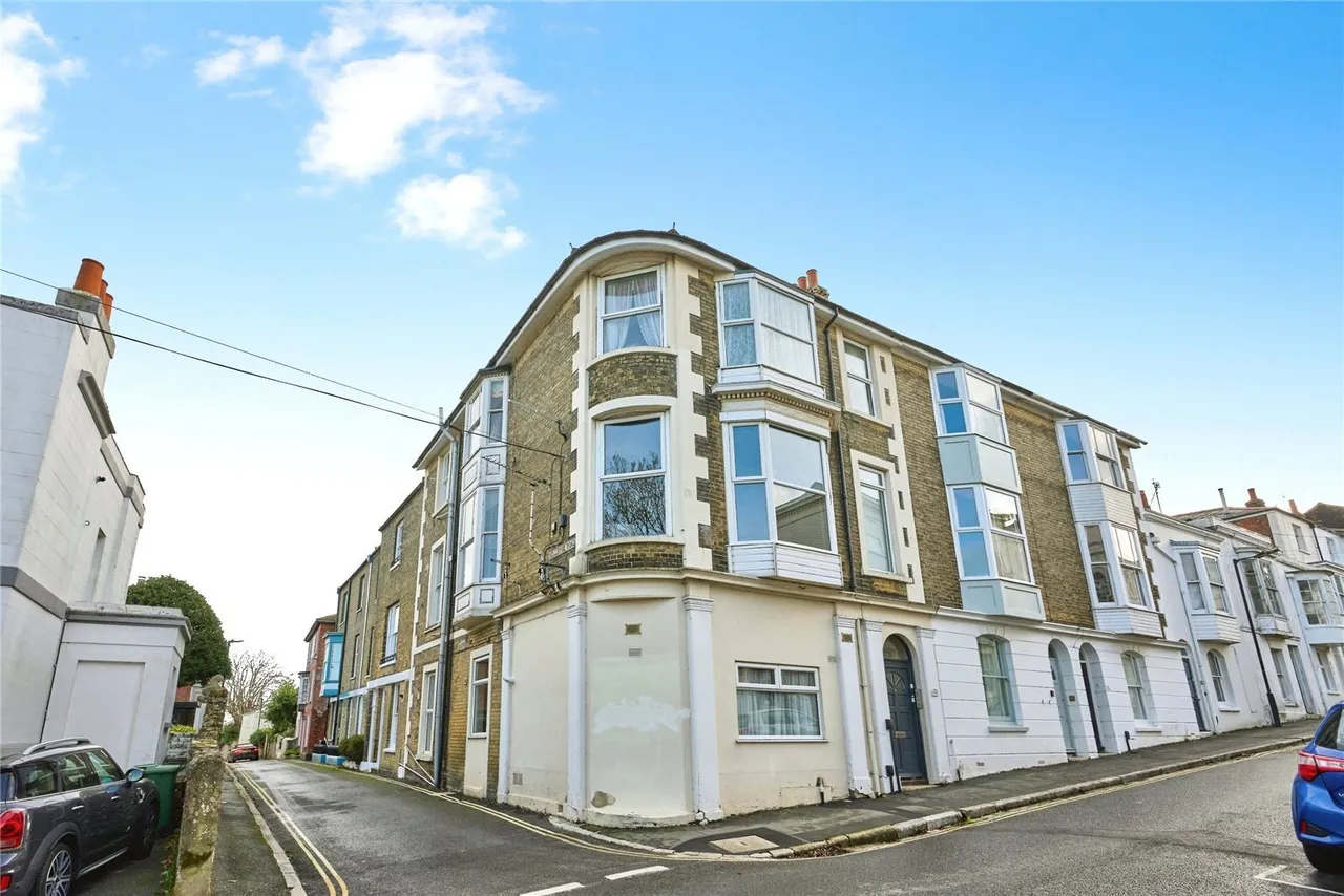 Nelson Street, Ryde, PO33, photo 15