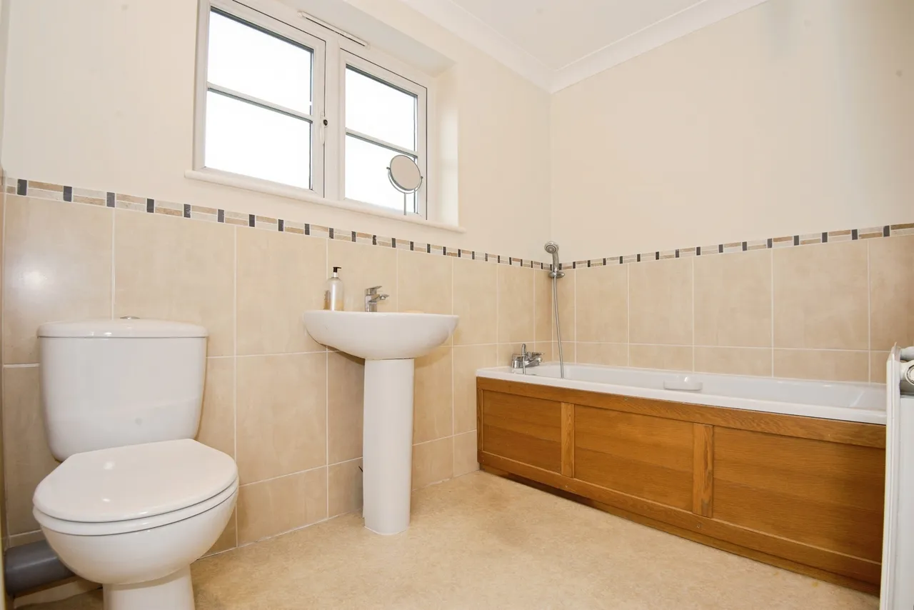 The Avenue, Princes Risborough, HP27, photo 15