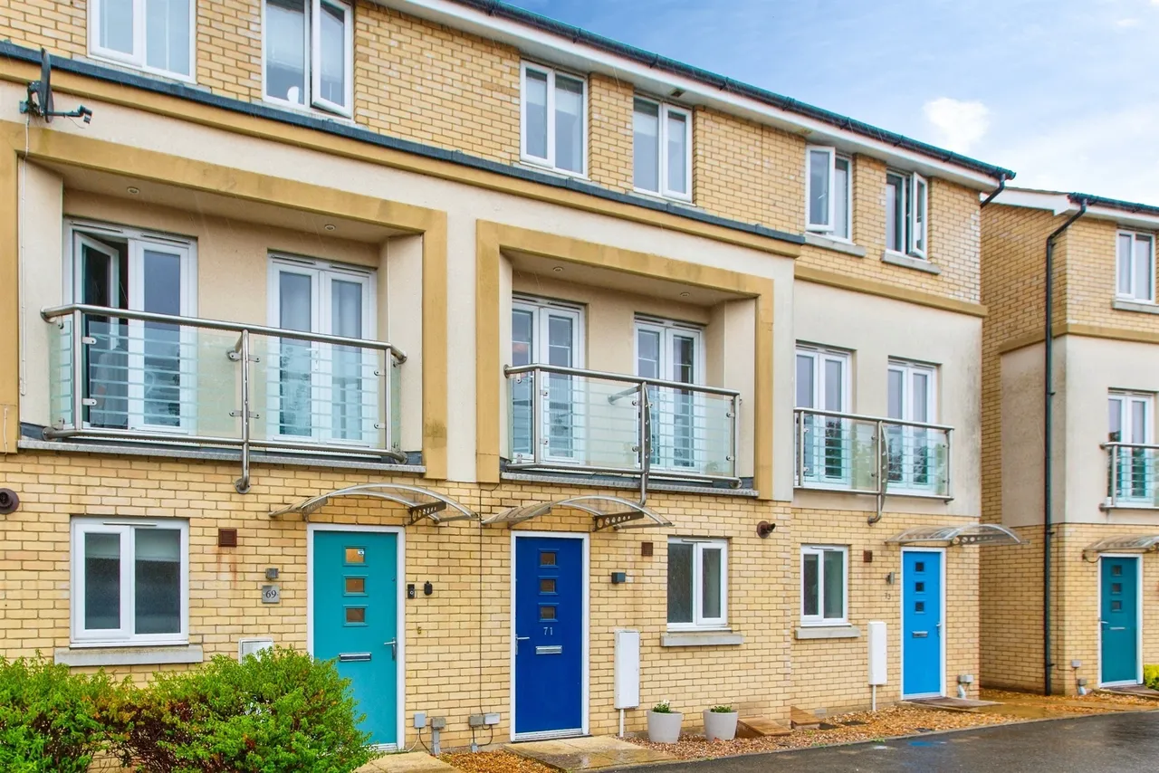 3 bed house for sale, Lancaster Gate, Upper Cambourne, CB23