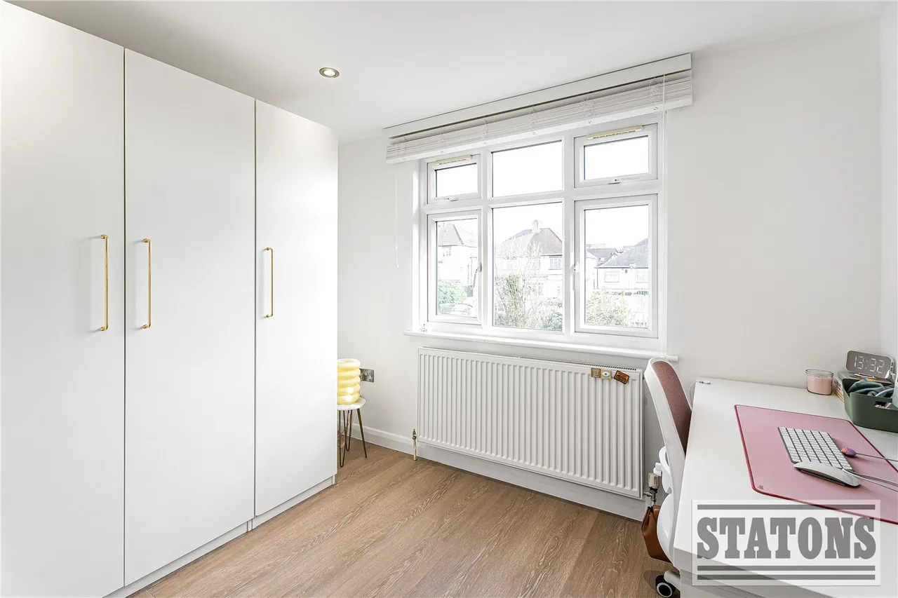 Oakdale, London, N14 5RG, photo 16