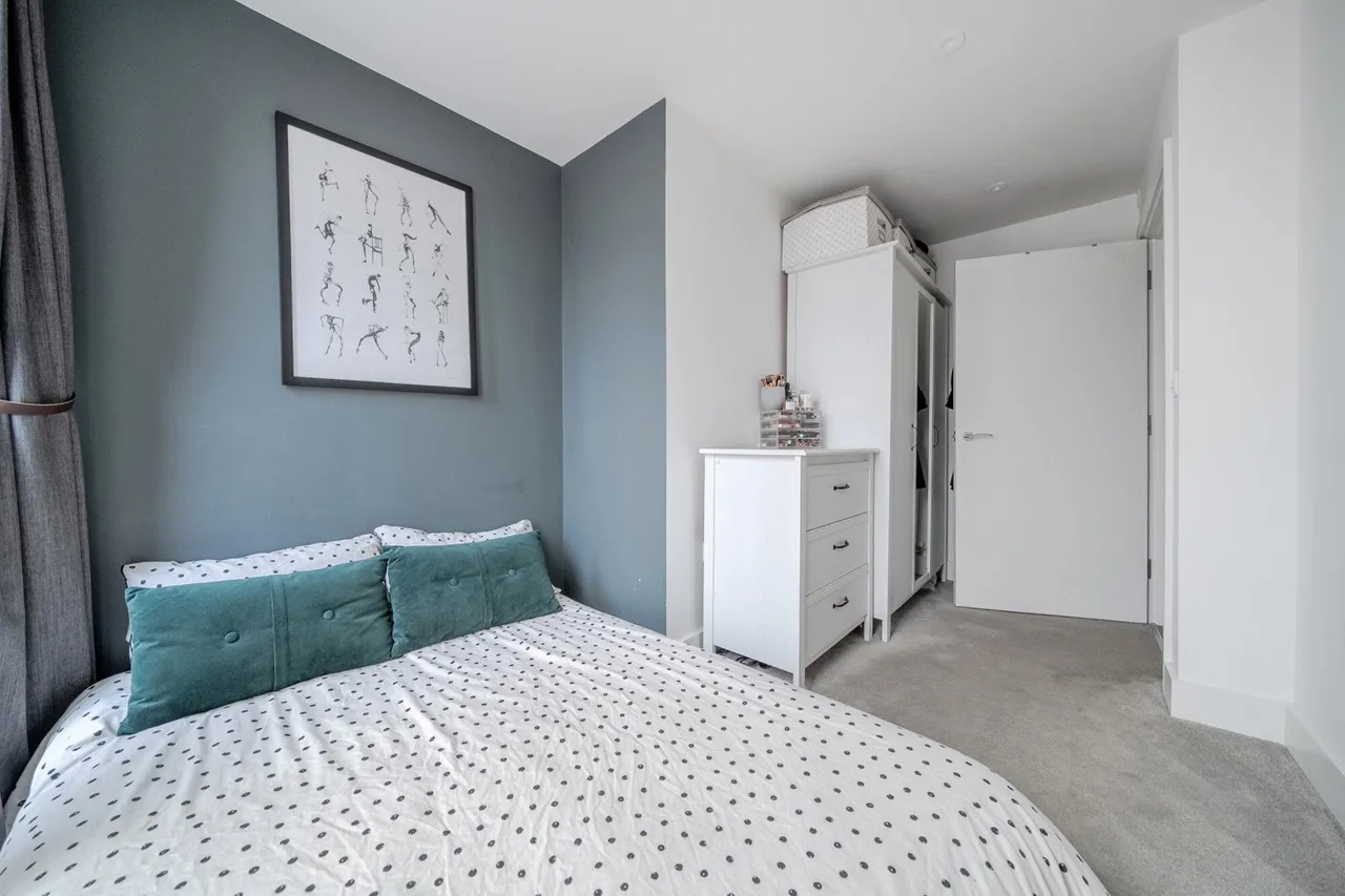 Homesdale Road, BR2, photo 13