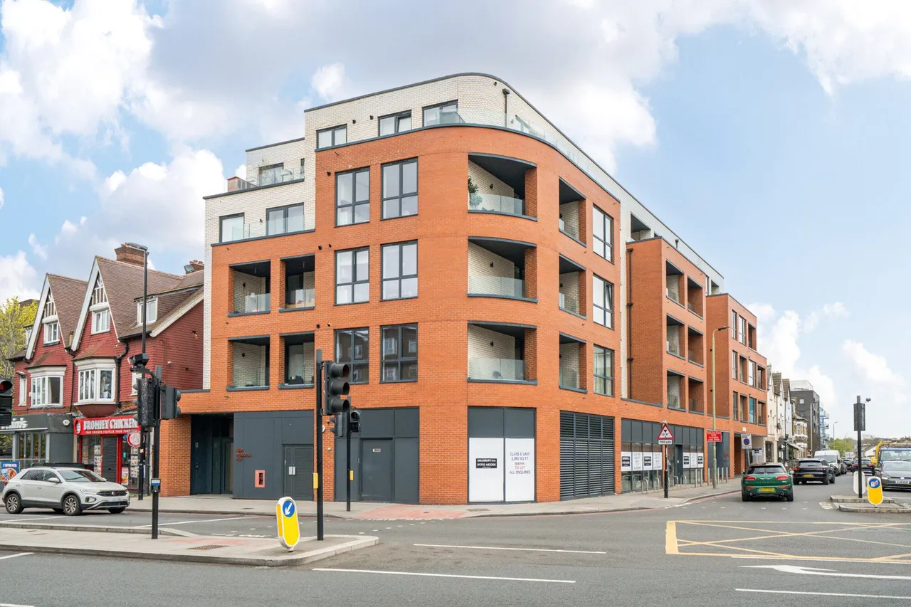 Homesdale Road, BR2, photo 25