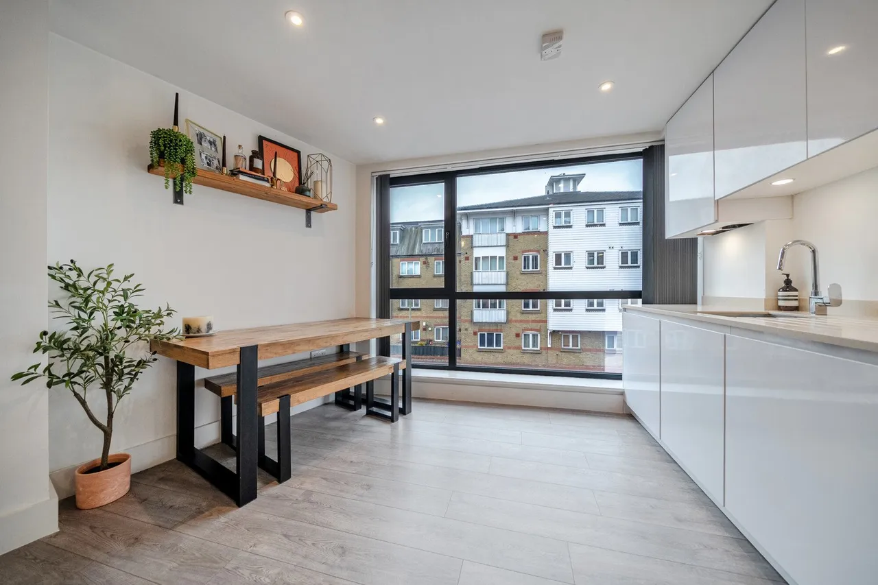 Homesdale Road, BR2, photo 18