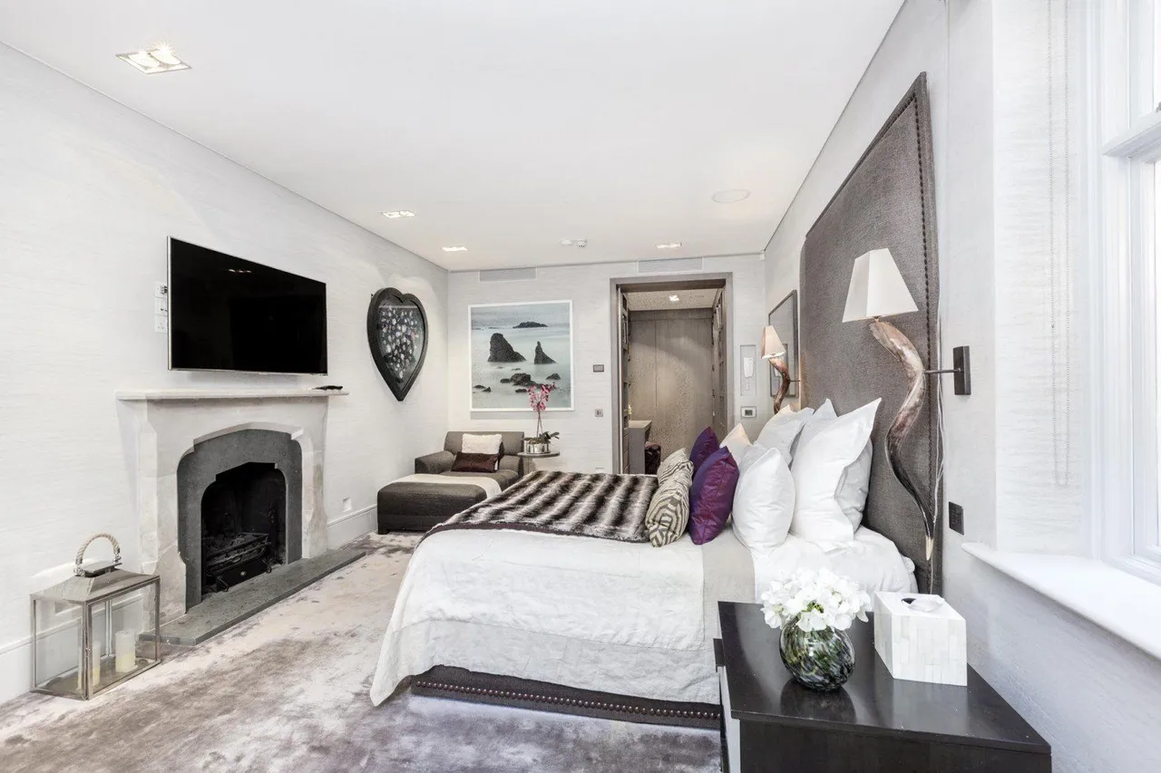 Rose Square, The Bromptons, South Kensington, London, SW3 6RS, photo 11