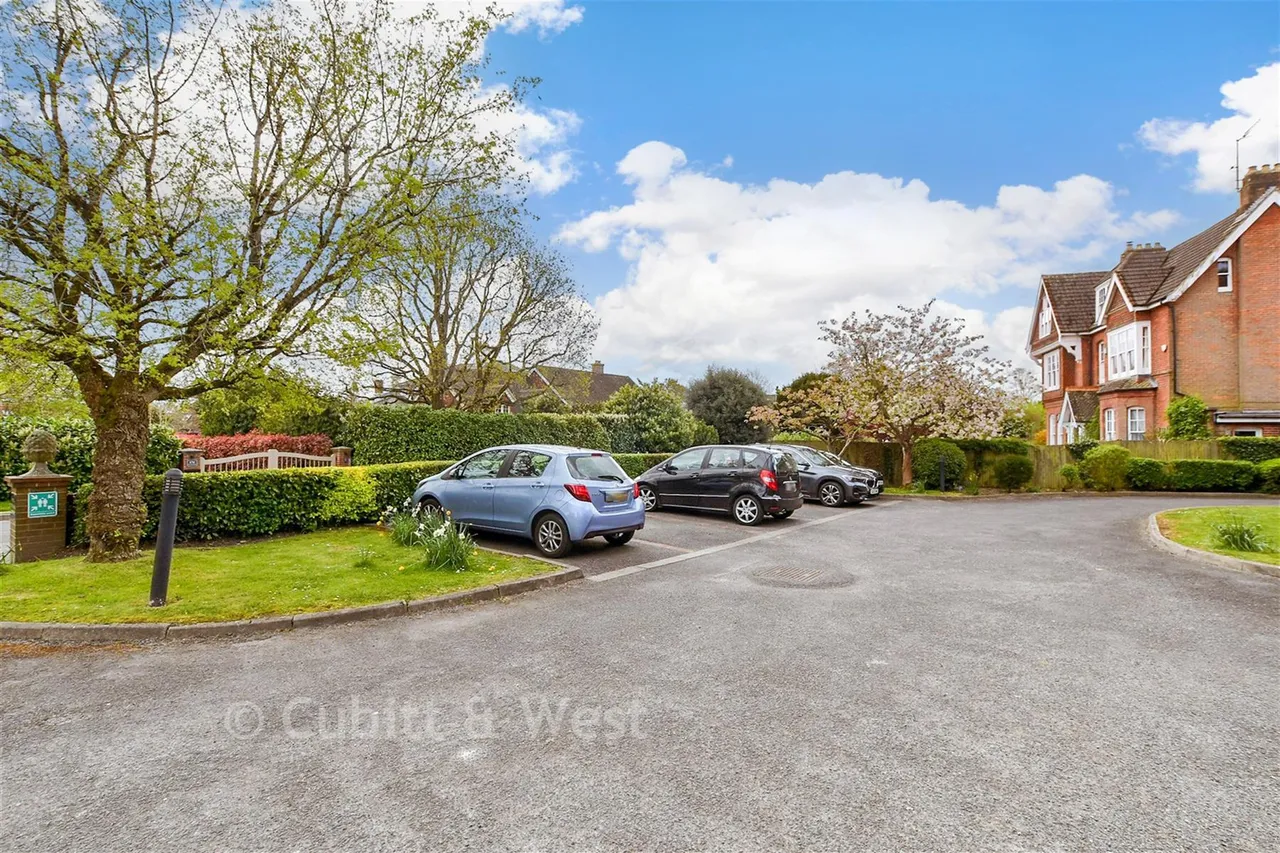 Alma Road, Reigate, RH2, photo 7