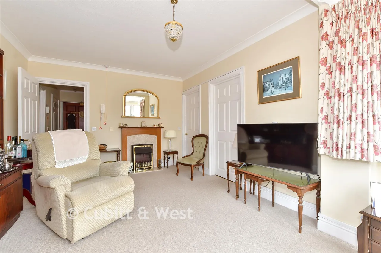 Alma Road, Reigate, RH2, photo 9