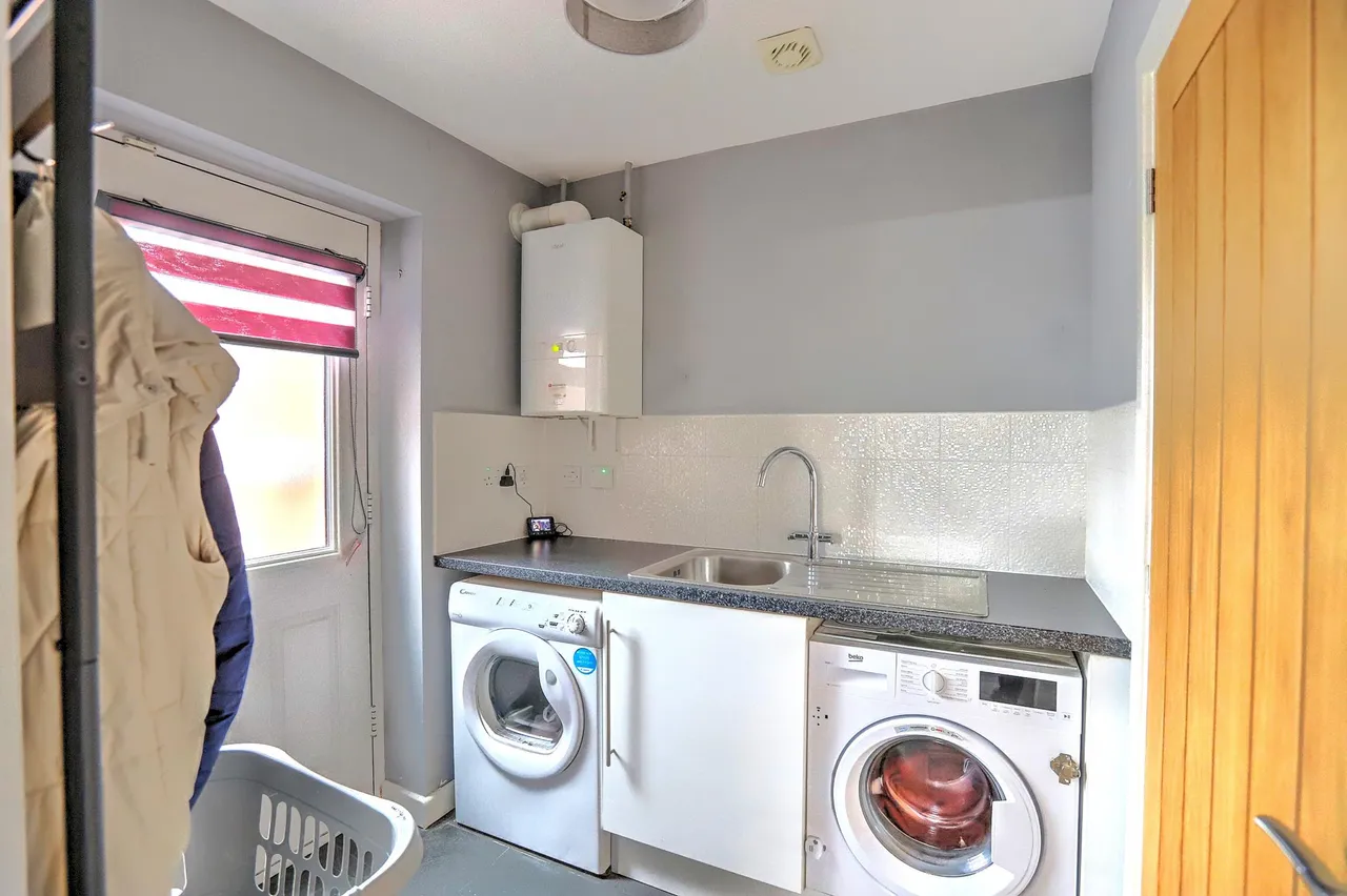 Dobson Close, Rowlands Gill, NE39, photo 6