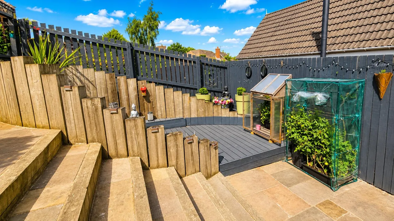 Dobson Close, Rowlands Gill, NE39, photo 15
