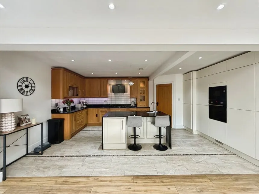North Western Avenue, Watford, Hertfordshire, WD25, photo 3