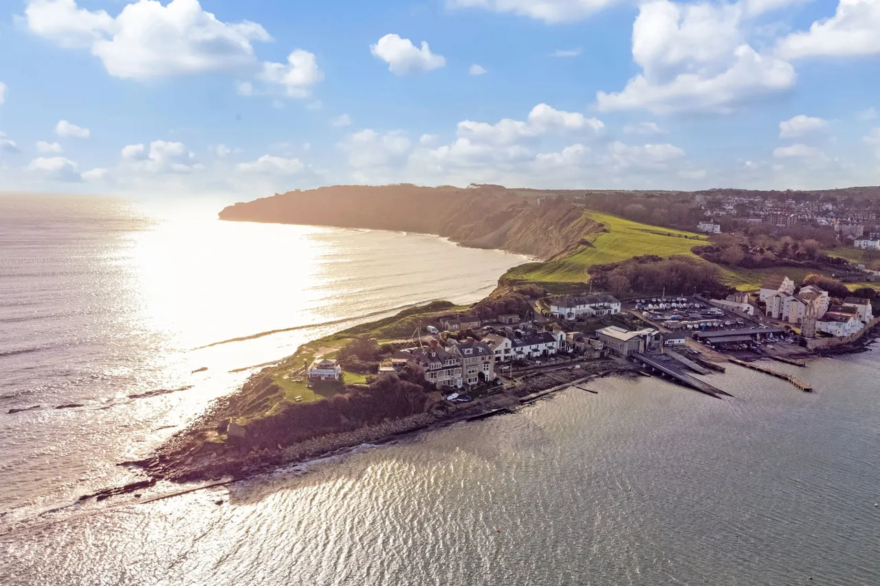 Peveril Point Road, Swanage, BH19, photo 24