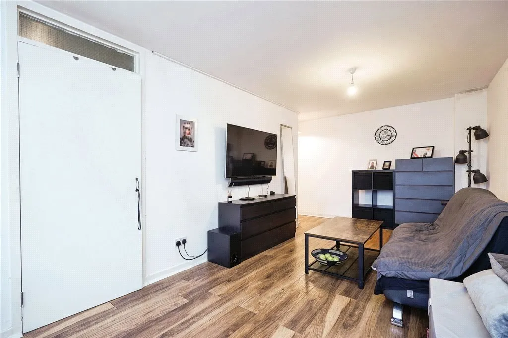 Falcon Road, London, SW11, photo 10