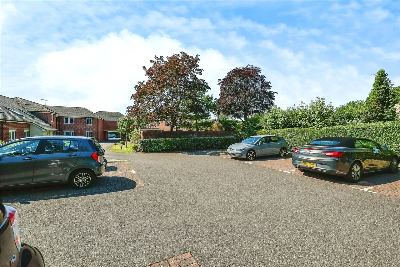 Padnell Road, Waterlooville, PO8, photo 15